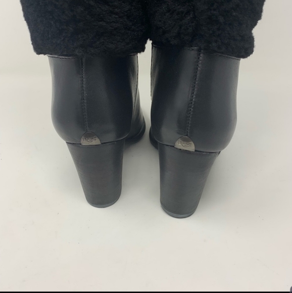 👢 UGG  [ Sizes 5 and 5.5] Brand New in Box - Picture 5 of 7